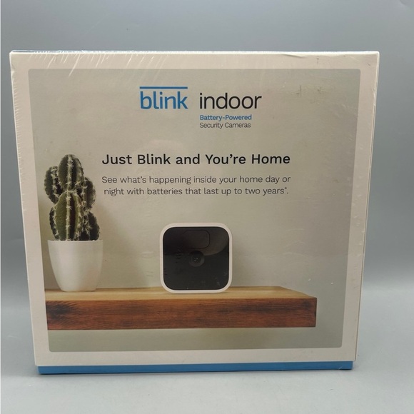 Blink Indoor 3 Camera System & Sync Module - Picture 4 of 6